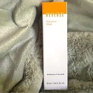 Rodan+Fields REVERSE Radiance Mask